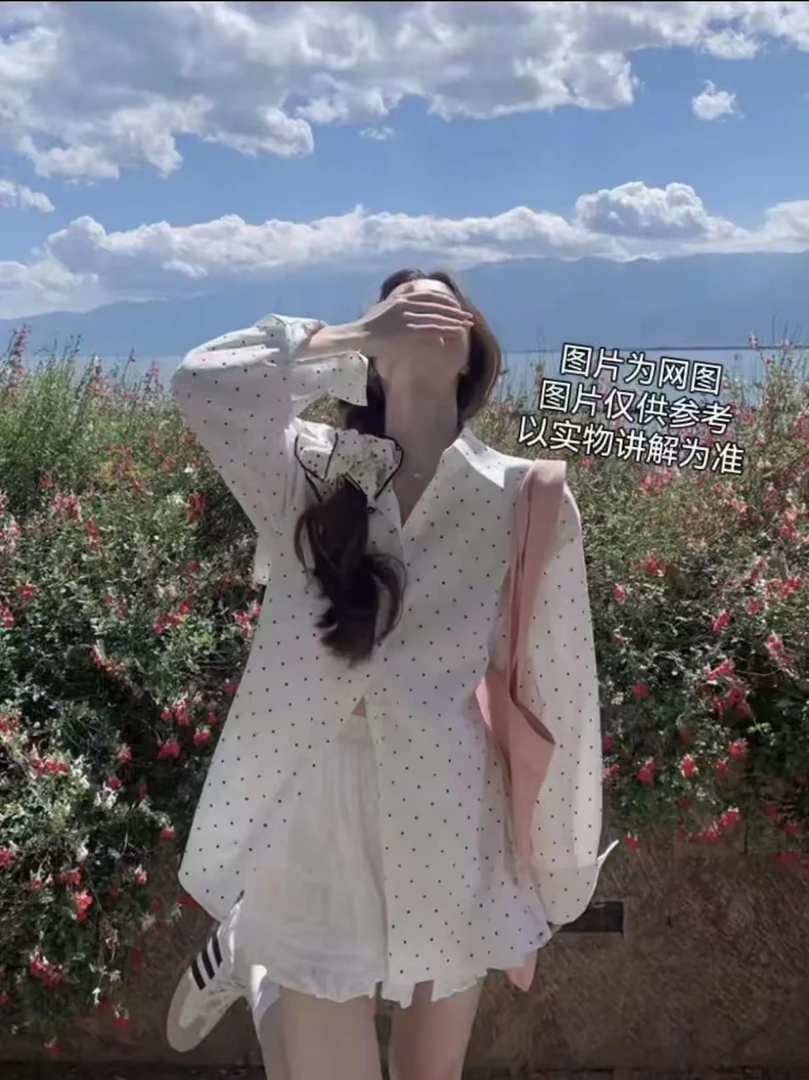 公主  2025春季新款大码女装套装甜美镂空波点蕾丝衬衫99296