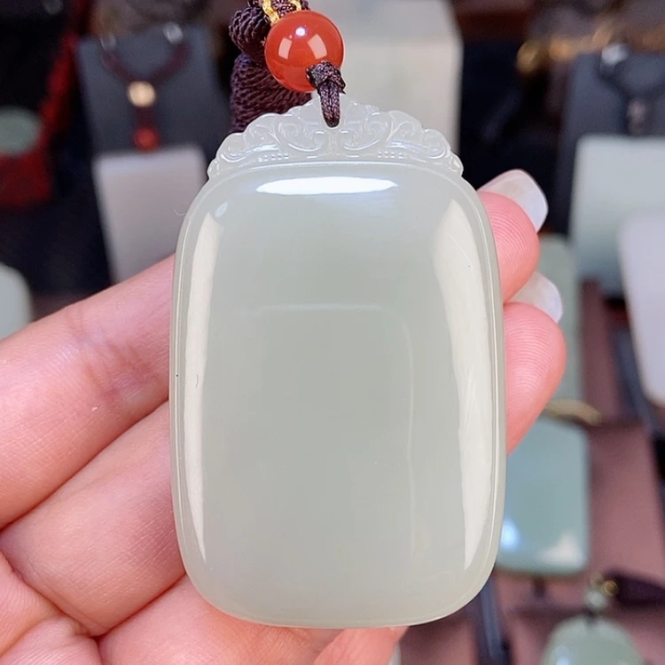 【闪购商品】和田玉未镶嵌颈饰