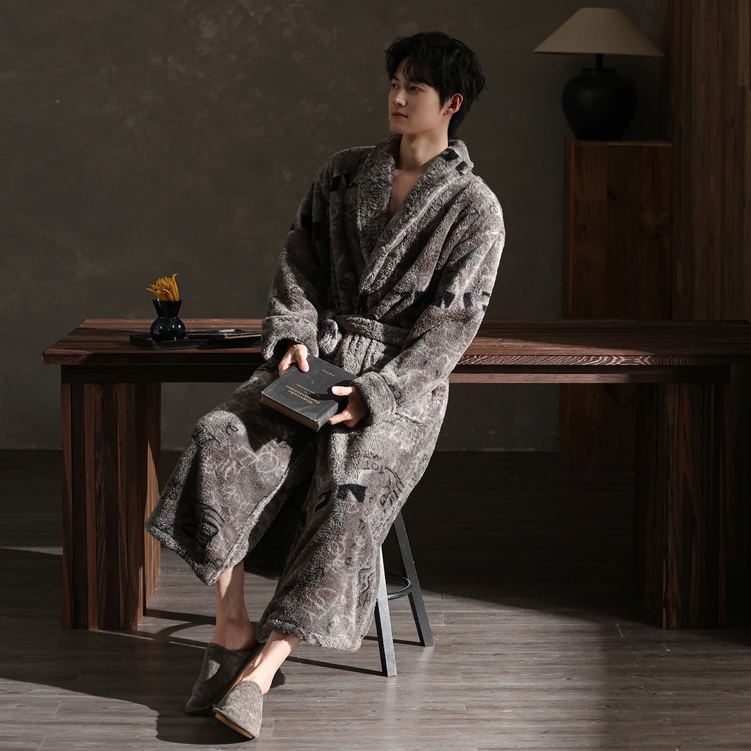 新款冬季睡袍睡衣男士秋冬款防寒加绒加厚珊瑚绒保暖长款时尚浴袍