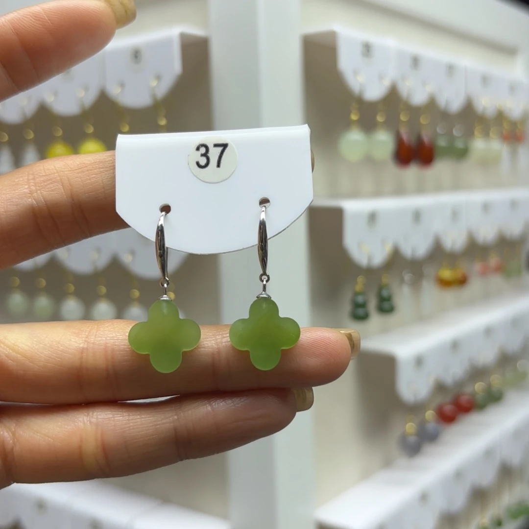 和田玉银S925镶嵌耳饰