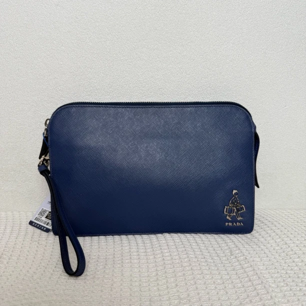 99新 Prada/普拉达 97新/5062男士时尚蓝色全皮手拿包