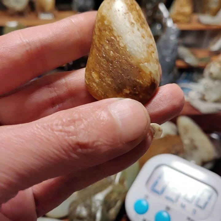 和田玉和田玉原石末镶嵌未镶嵌西*