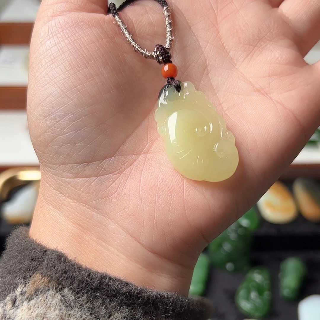 和田玉未镶嵌吊坠(不含链)