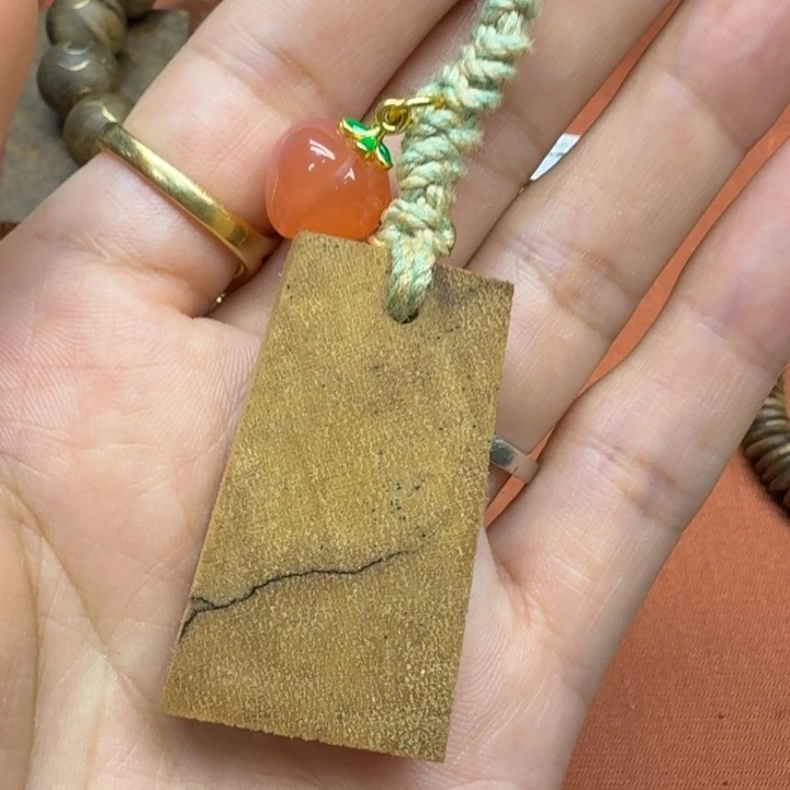 大叶紫檀（黑酸枝木类）