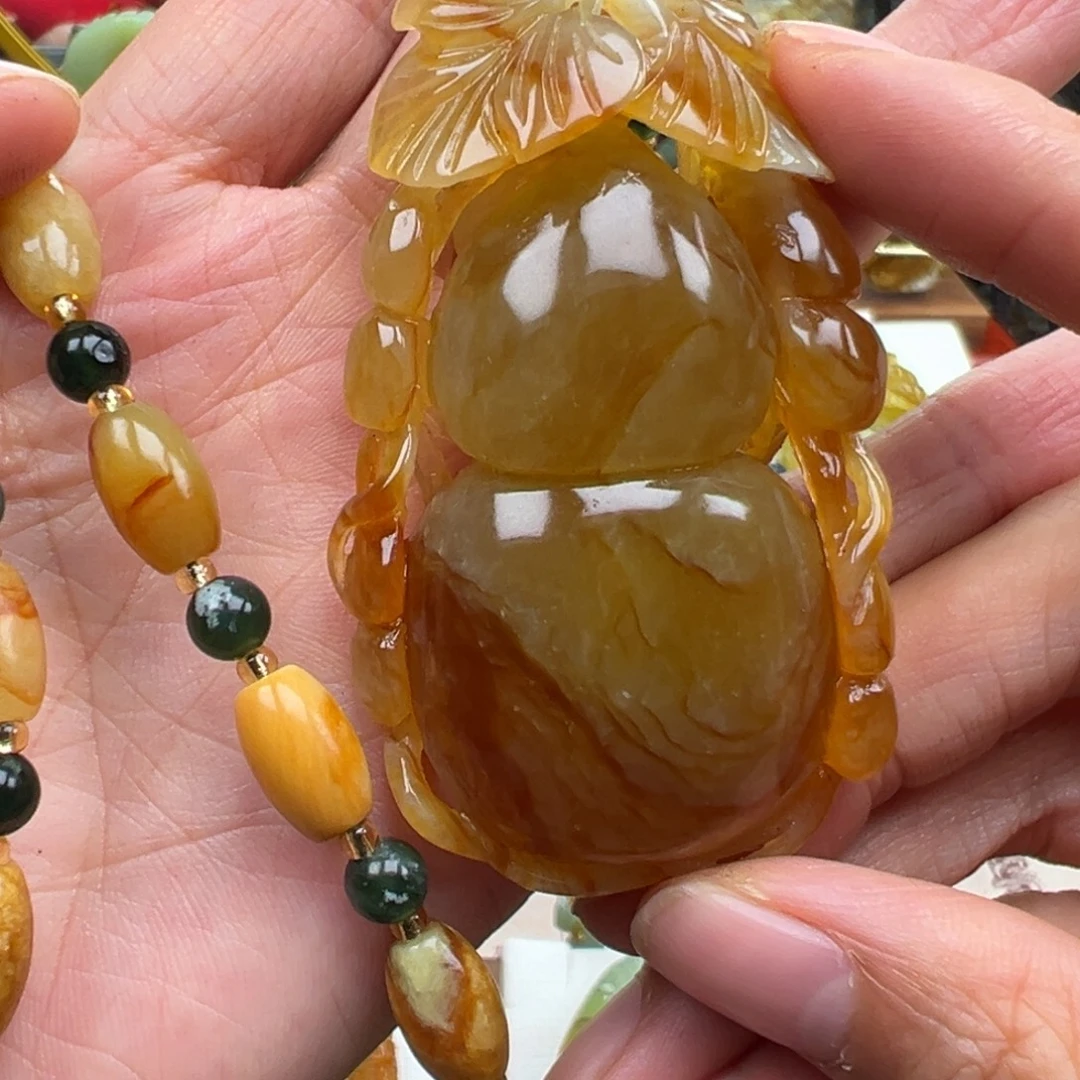 岫玉未镶嵌挂件挂件