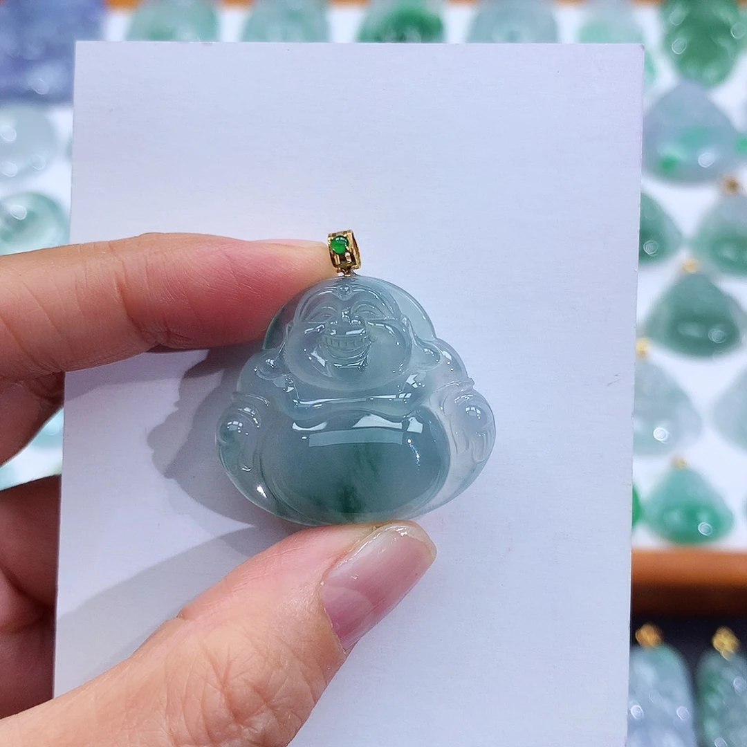 翡翠18K金镶嵌颈饰翡翠吊坠
