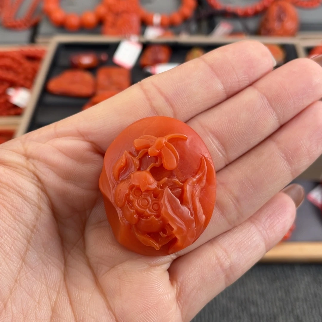 南红玛瑙未镶嵌吊坠(不含链)保山南红亭亭玉立