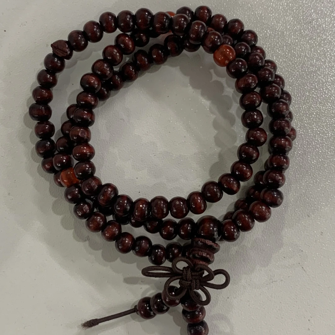 108籽木质手串男女款情侣xoq