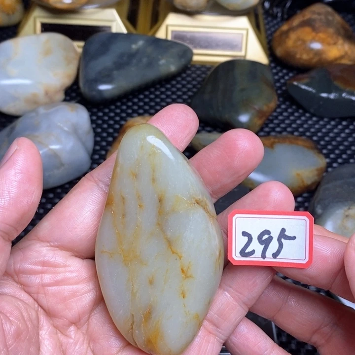 未镶嵌和田玉把件295