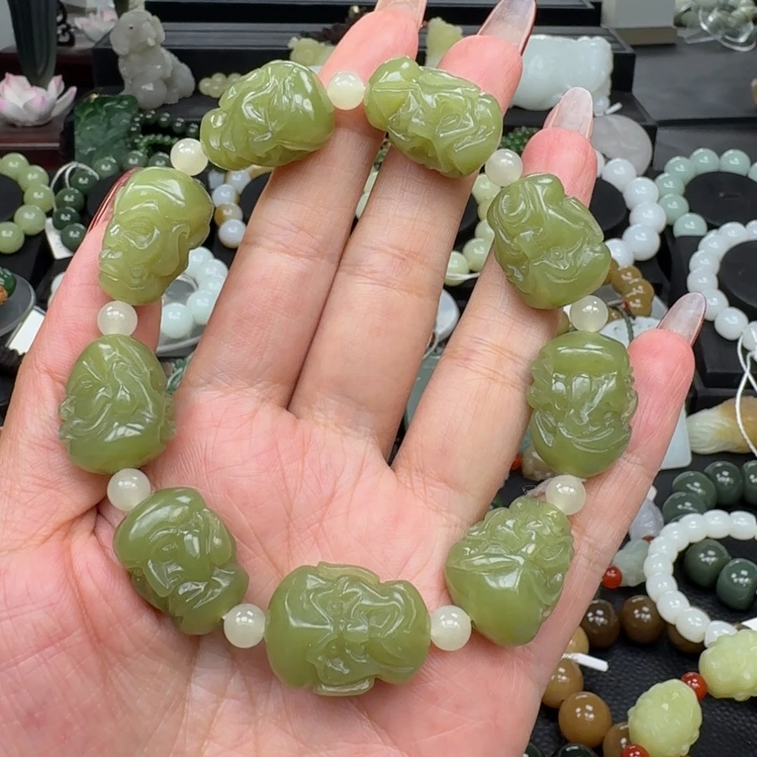 虎***河未镶嵌手链和田玉