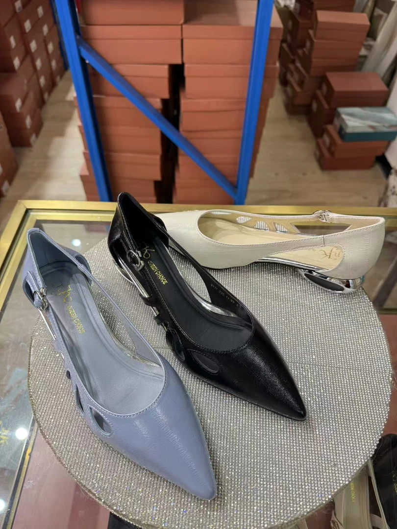 2CM春夏季新款真皮凉鞋女镂空粗跟鞋 5117