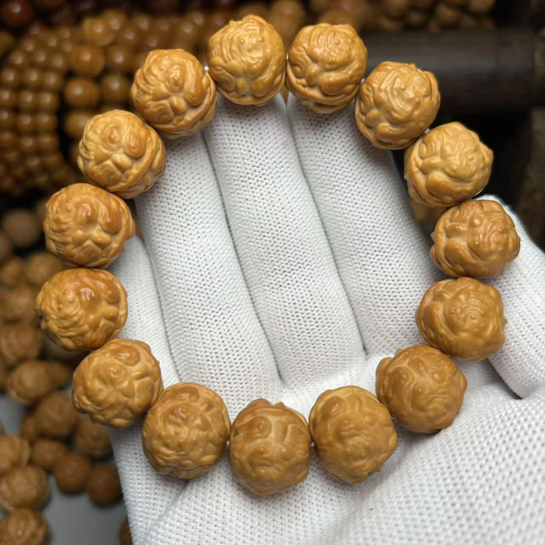 蛤蟆蟾王，聚宝盆料，精工雕刻，尺寸15mm+猴头手串文玩手串