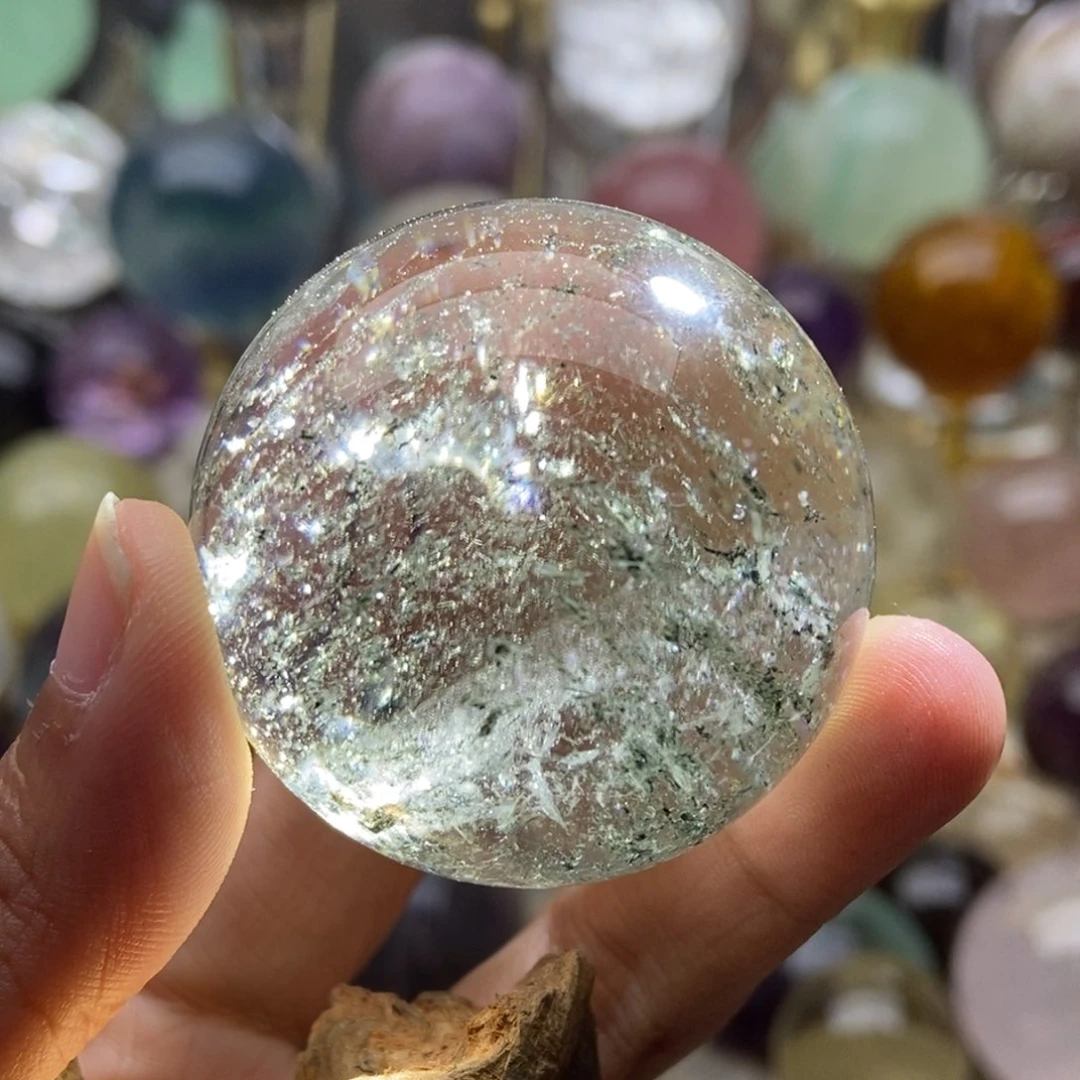 摆件未镶嵌水晶鱼***岁水晶