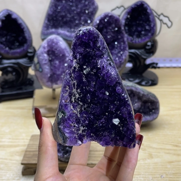 未镶嵌大型摆件（非配饰）紫晶