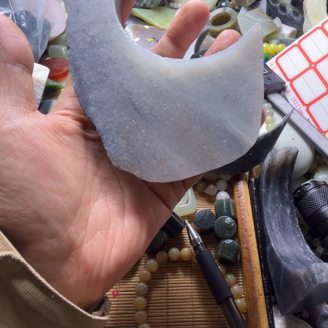 㫪***凪和田玉（糖玉）未镶嵌挂件