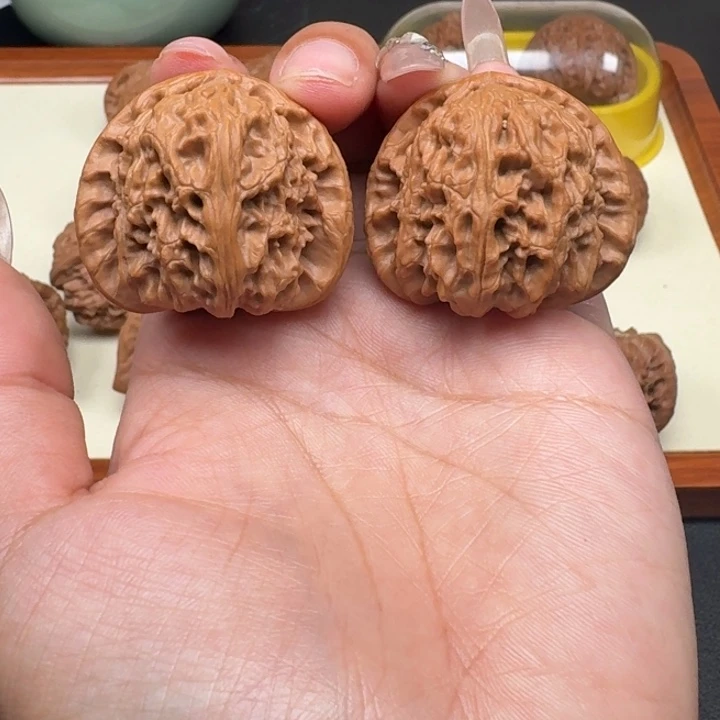 文玩核桃把件白狮子39修