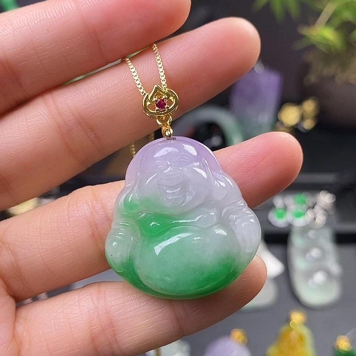 翡翠未镶嵌吊坠(赠链)