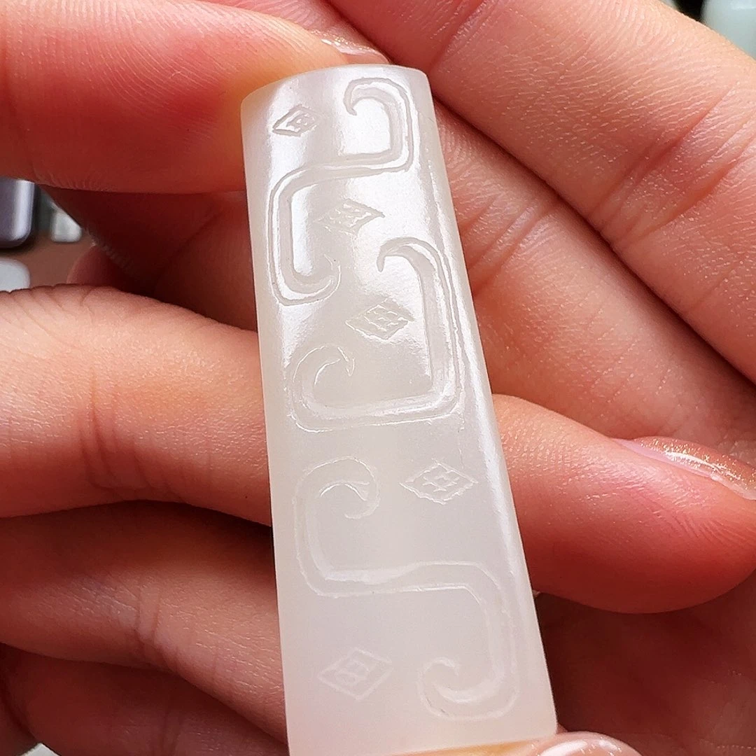 倚**南颈饰未镶嵌