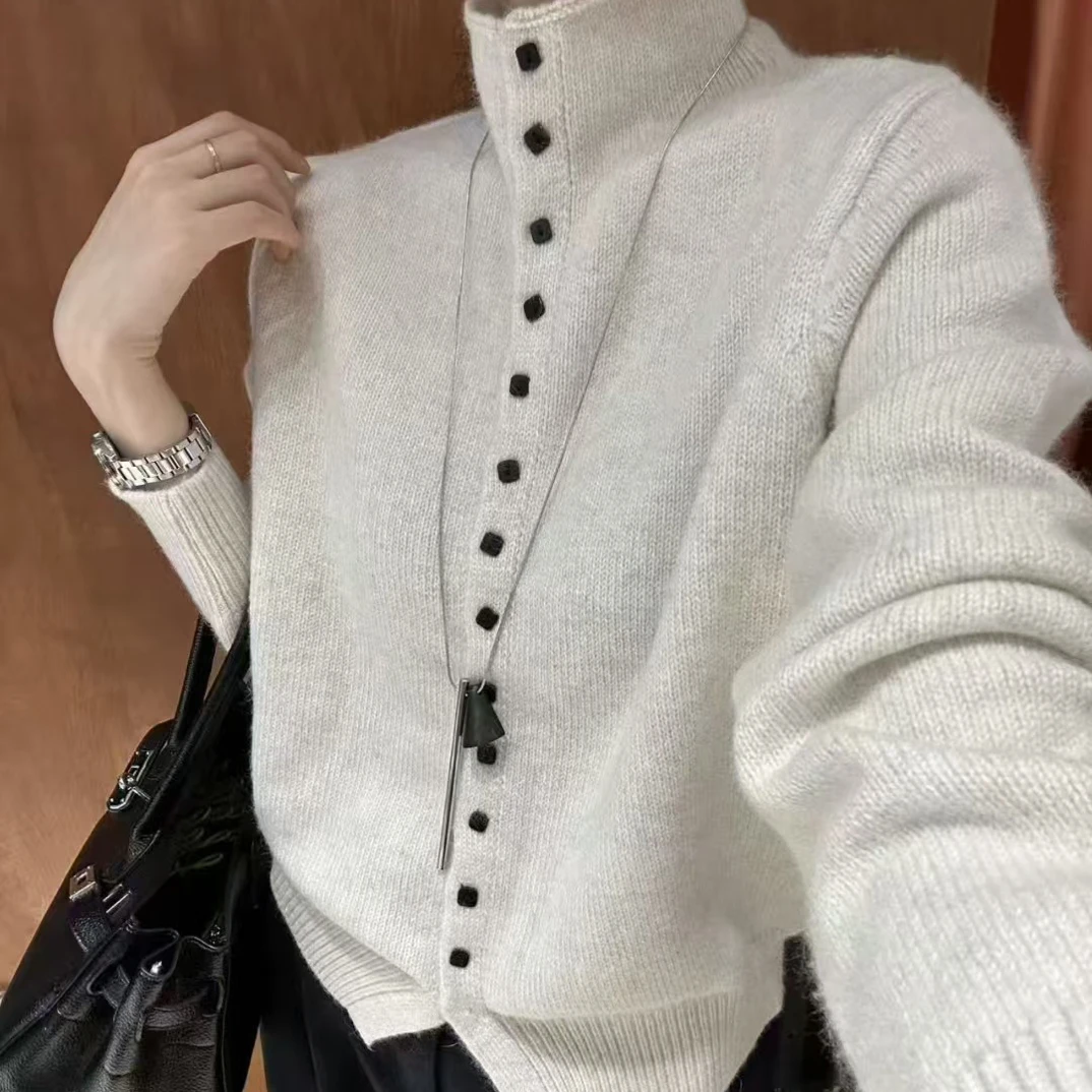 方扣高领极简风立领针织长袖厚款毛针织衫气质网红上衣毛衣
