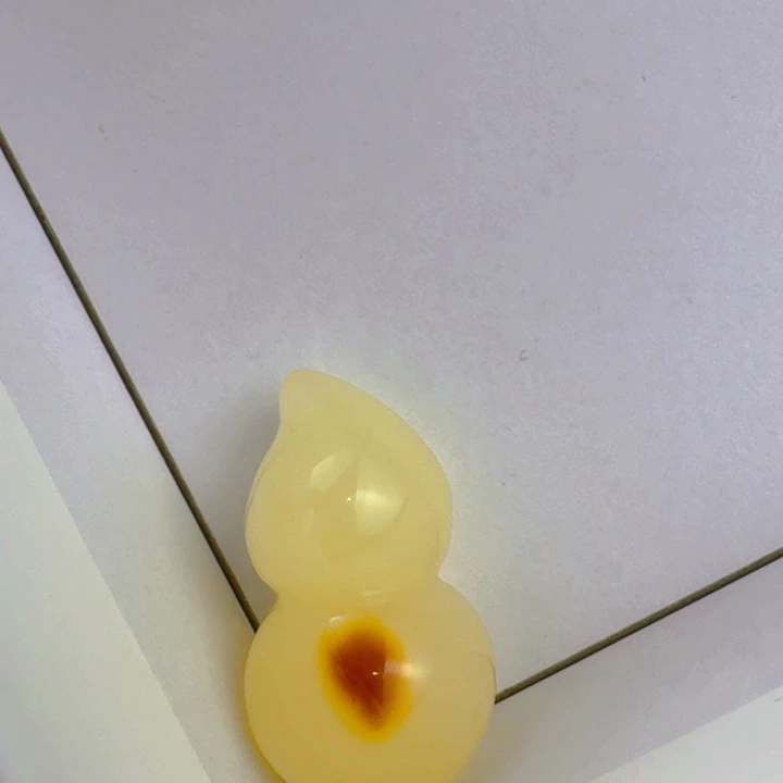 蜜蜡未镶嵌珠宝奇石全品 32.3.×18mm