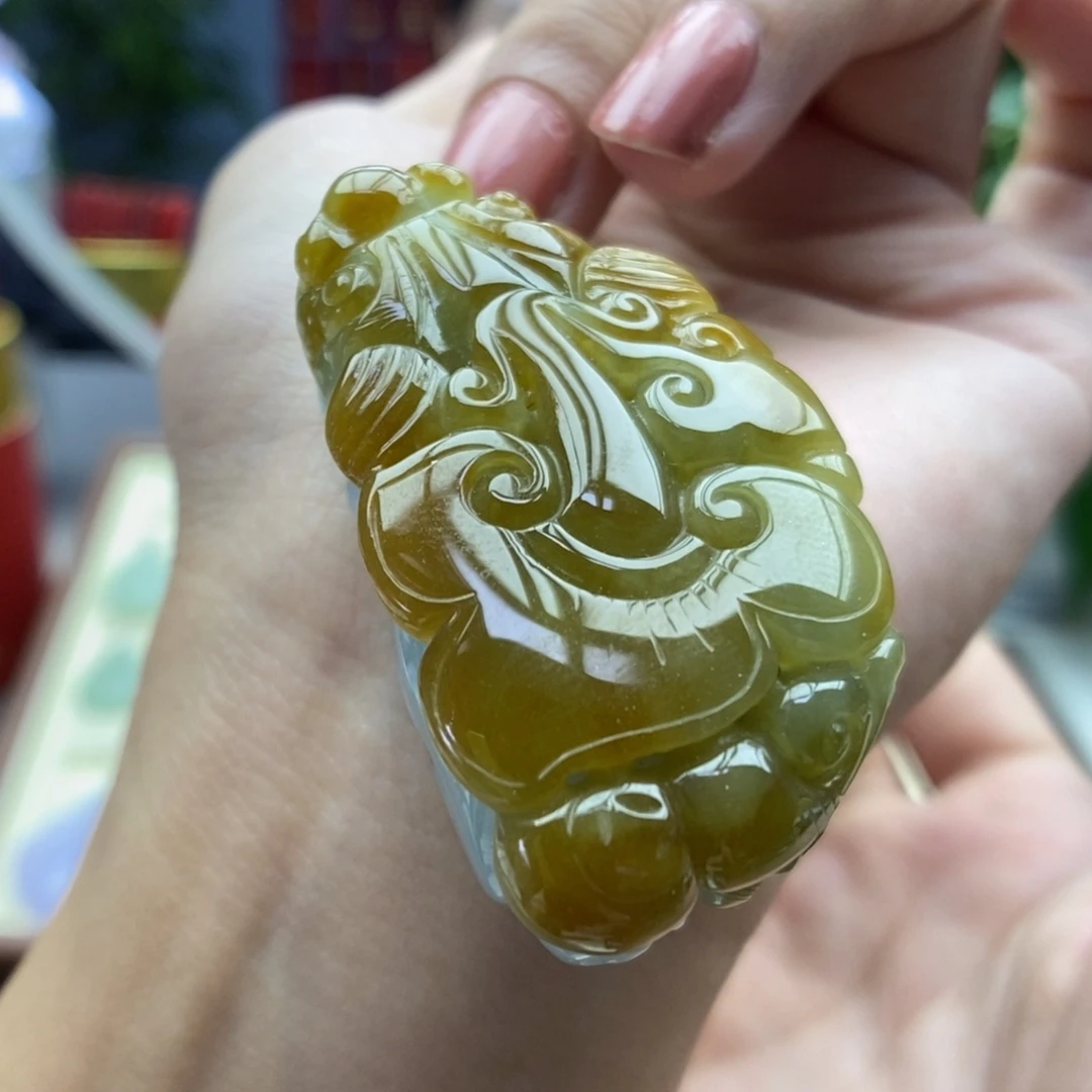 翡翠未镶嵌颈饰吊坠29