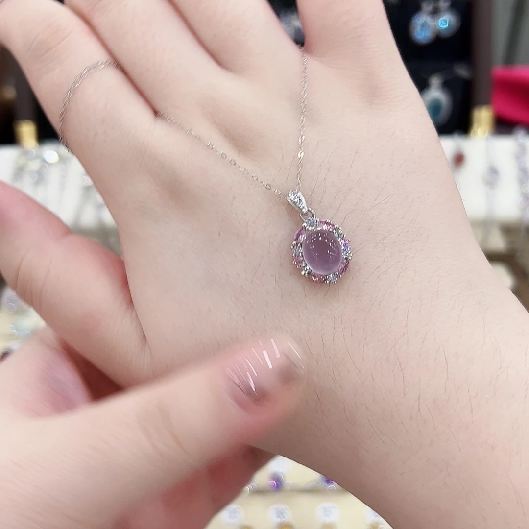 晗***晗颈饰银S925镶嵌萤石