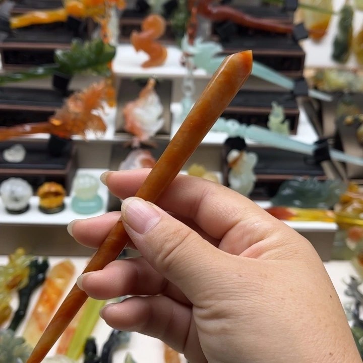 蛇纹石玉未镶嵌岫玉发簪