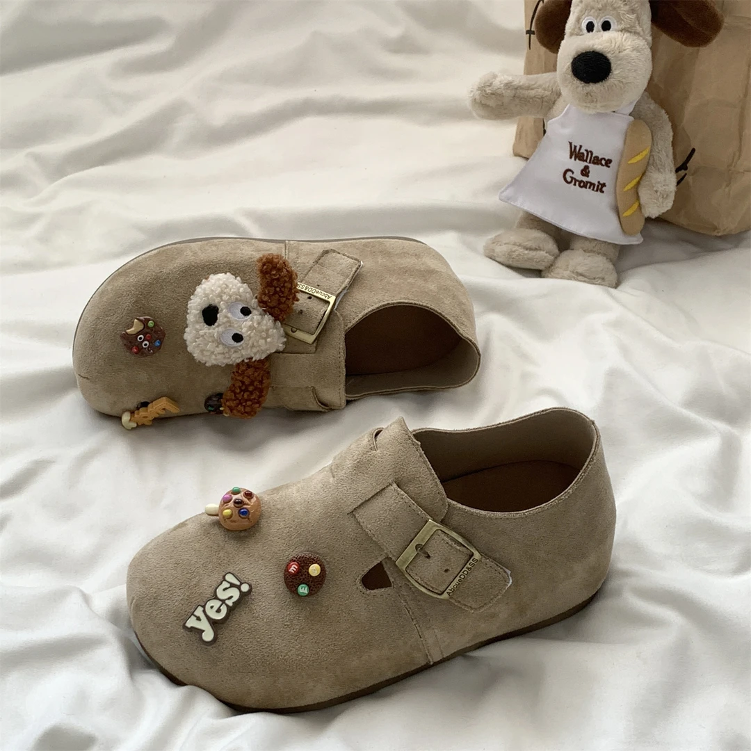 杏色卡通配饰勃肯鞋女2025秋季新款学生平底板鞋复古百搭休闲鞋潮