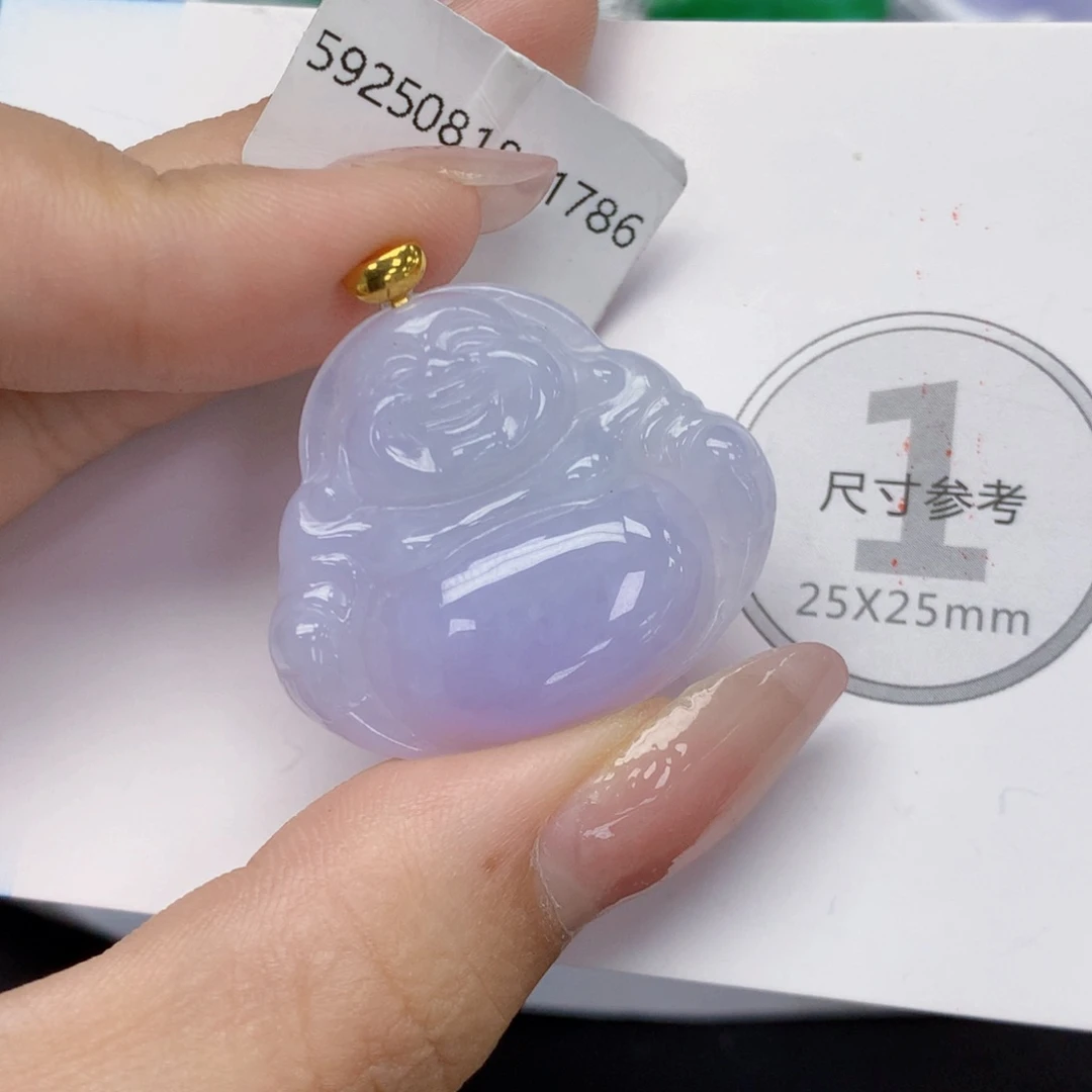 颈饰18K金镶嵌翡翠