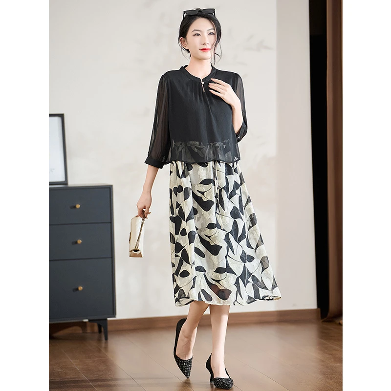 迪欧芙2025春季女新款高级感轻奢减龄拼接假两件连衣裙#CLQ17829