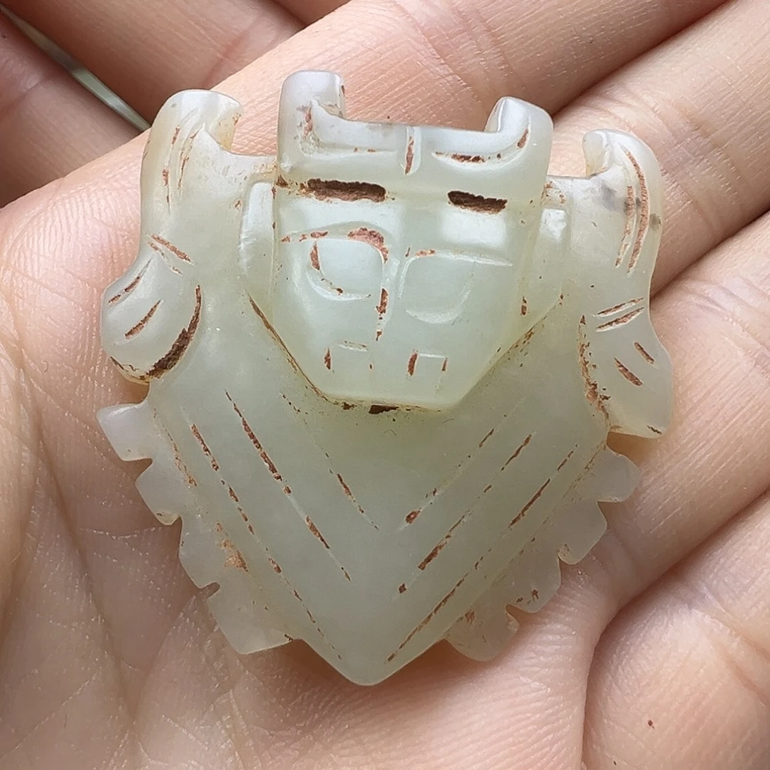 和田玉（糖玉）未镶嵌挂件