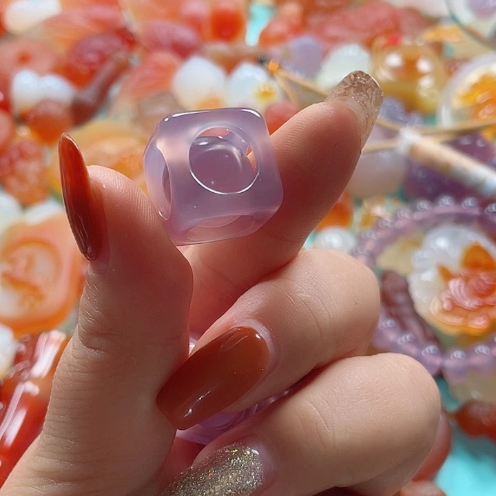 未镶嵌颈饰玛瑙/玉髓蓝****n