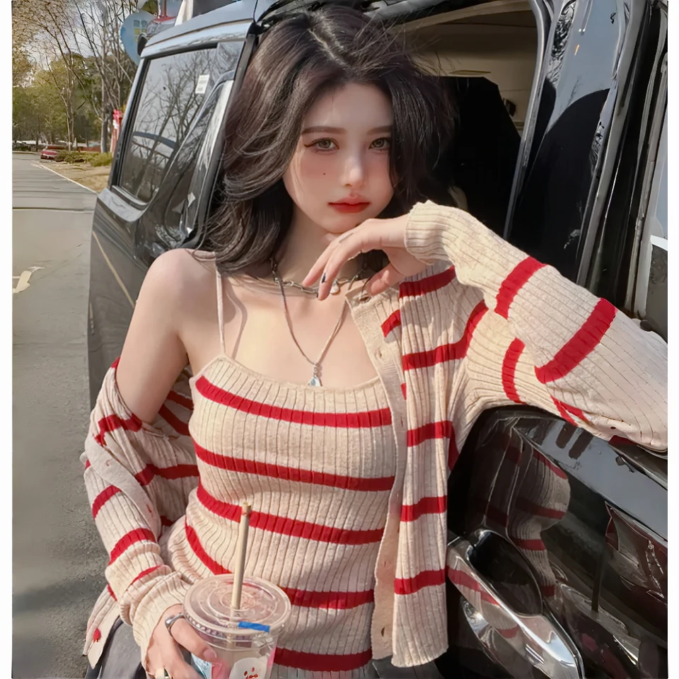 打底衫吊带简约背心套装女韩版新款条纹撞色修身性感长袖两件套