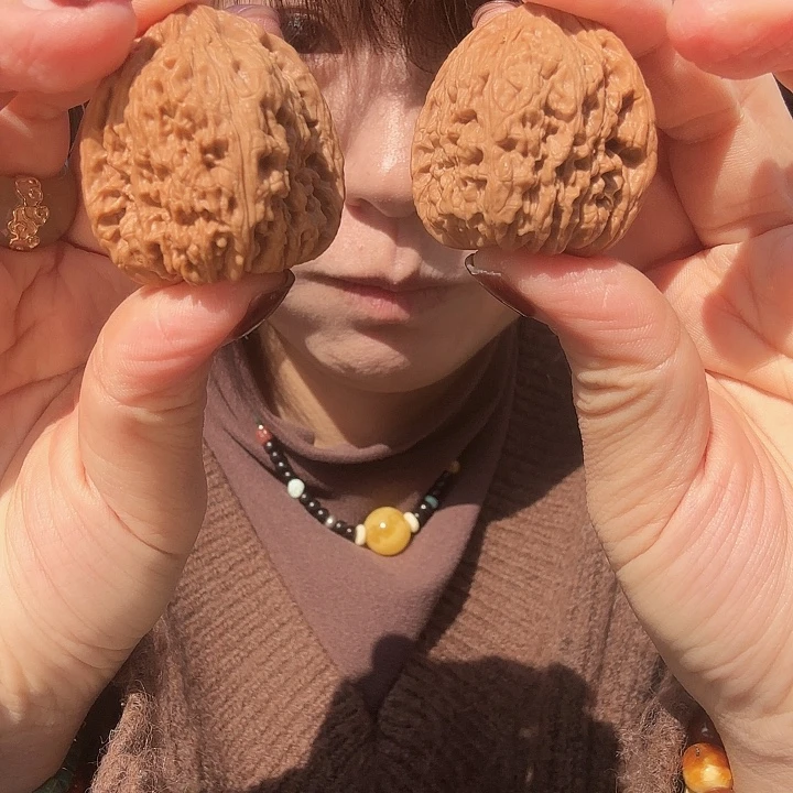 g****吊坠文玩核桃高炮三角南疆38