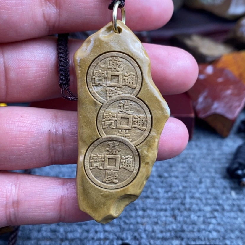 【闪购商品】原石雕刻手把件