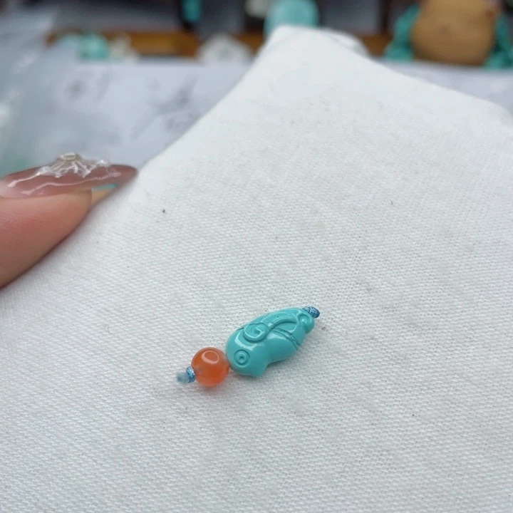 南红玛瑙未镶嵌珠宝奇石