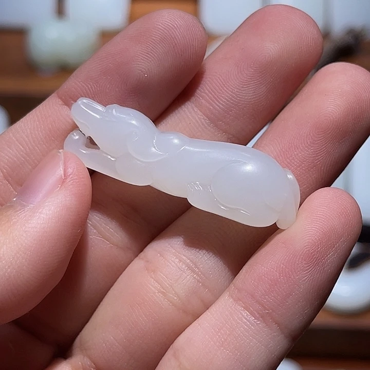 *****和田玉（糖玉）未镶嵌颈饰