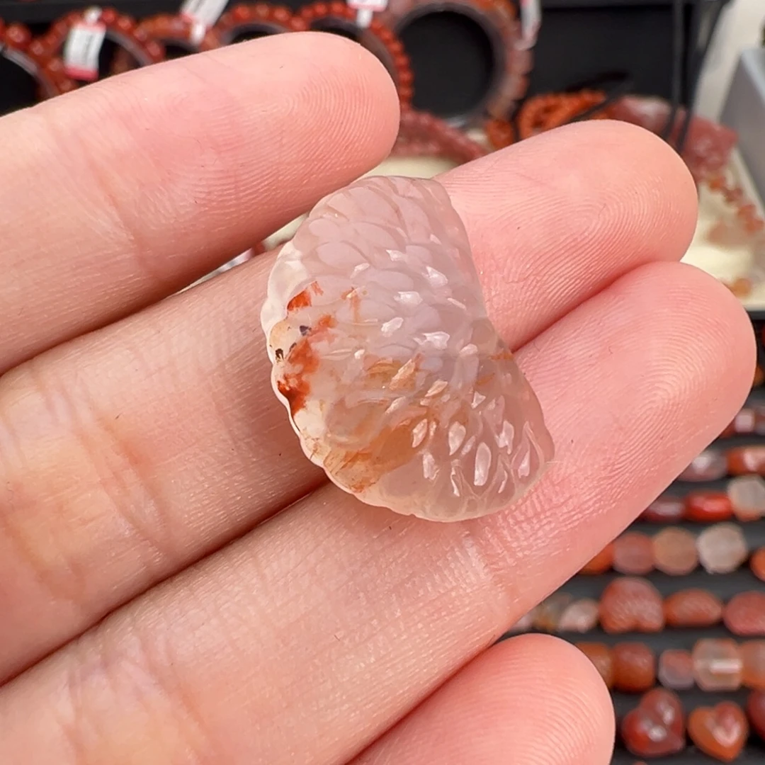 南红玛瑙未镶嵌颈饰橘子瓣