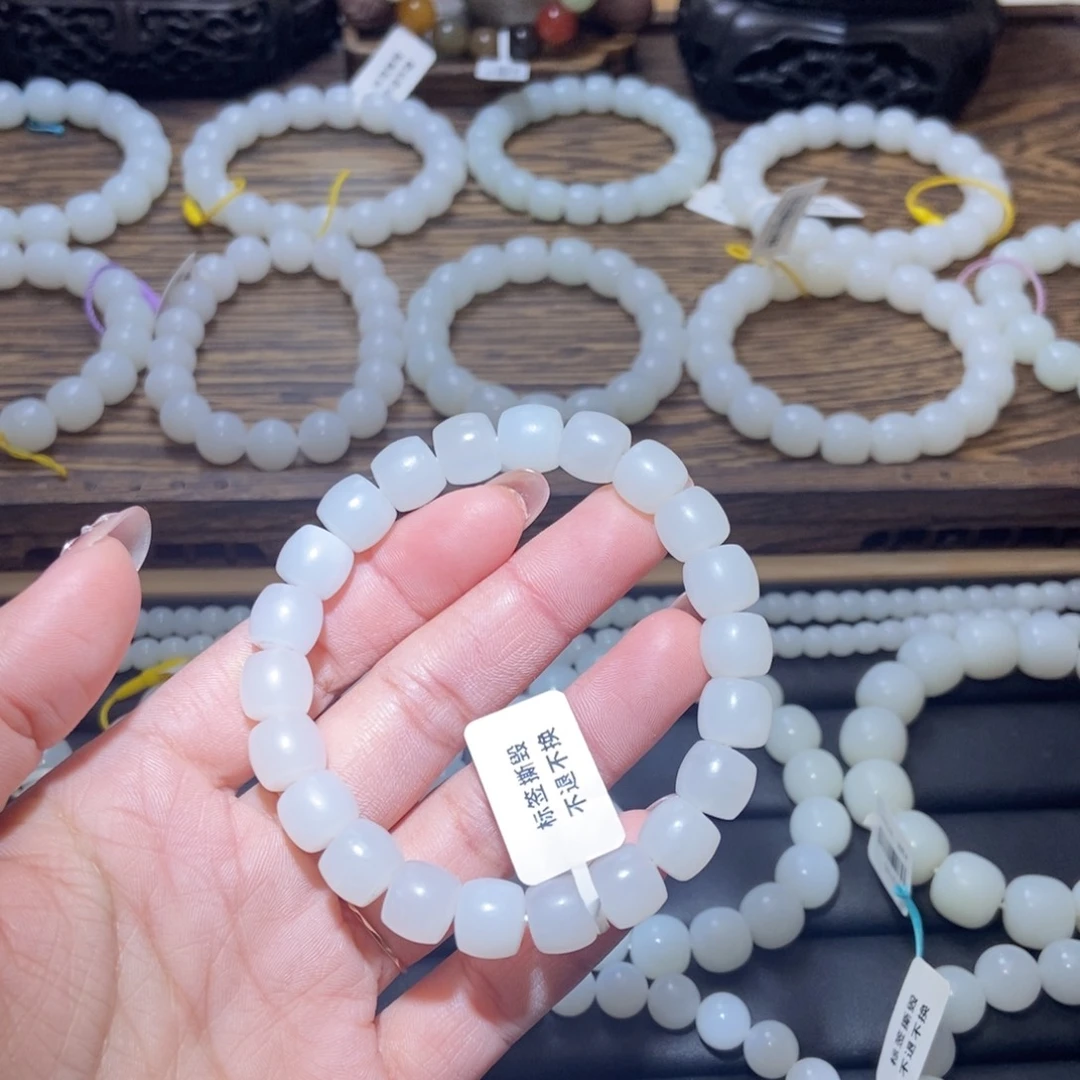 和田玉未镶嵌手串卡直切微瑕