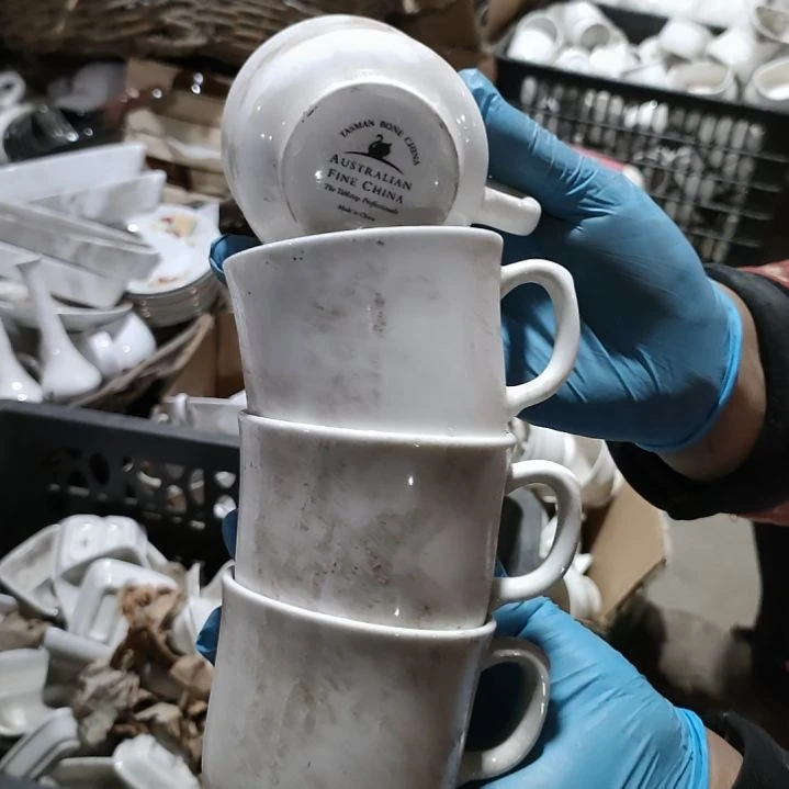 摆件陶瓷盘子碗啥都有