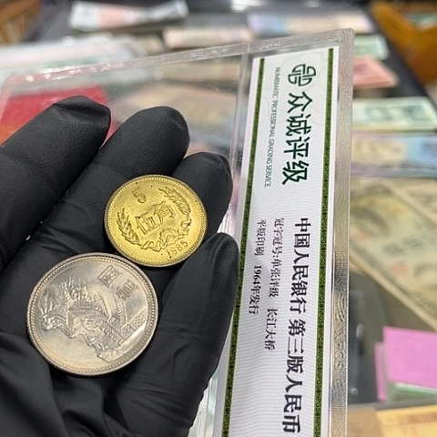 小*侠健健康康平平安安