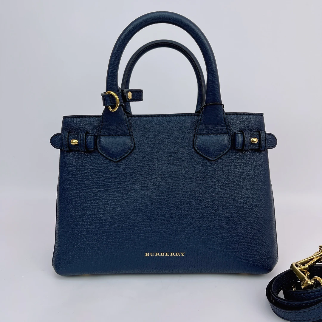 95新 BURBERRY/博柏利 巴宝莉手提包底长25 k665