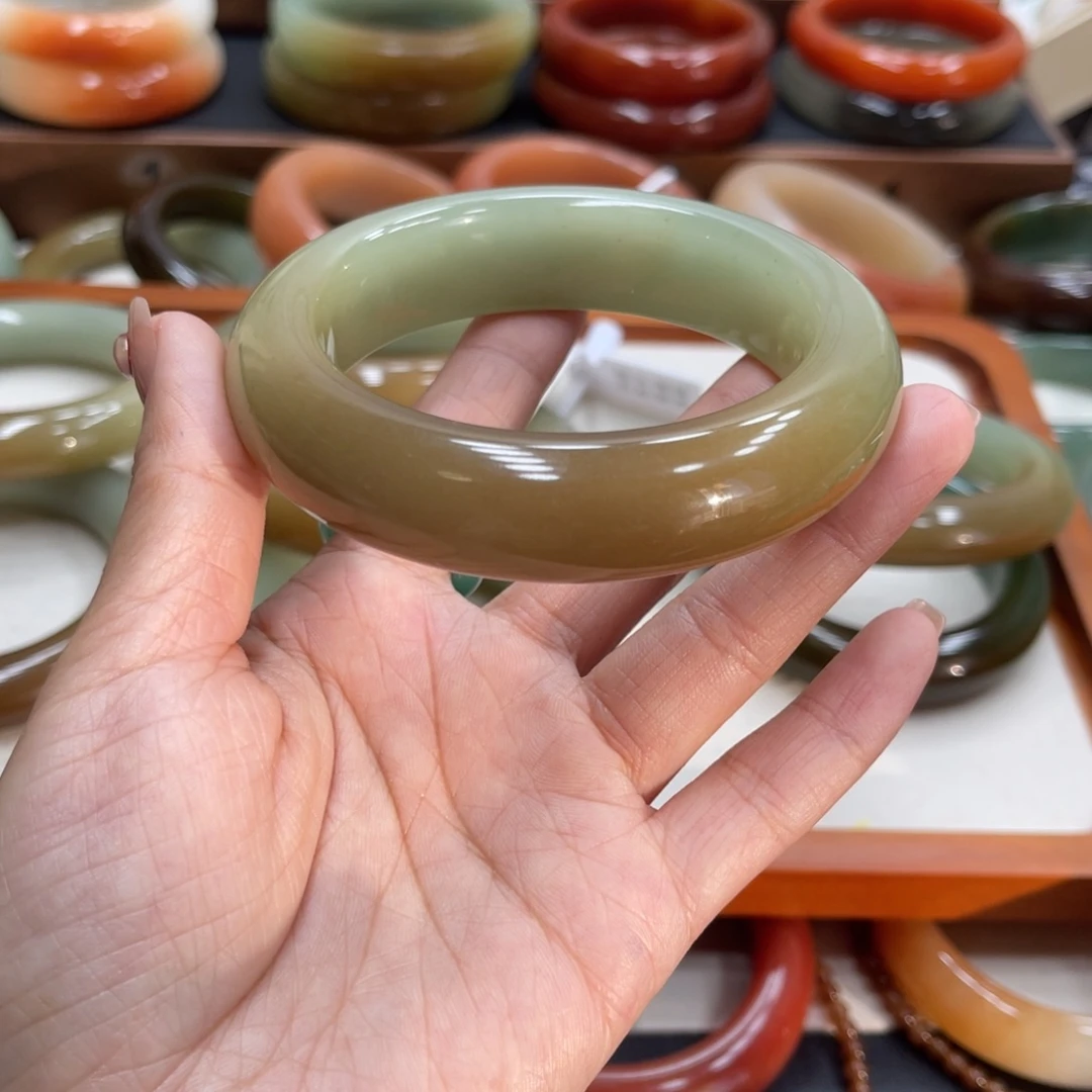 ****o石英岩玉未镶嵌珠宝奇石