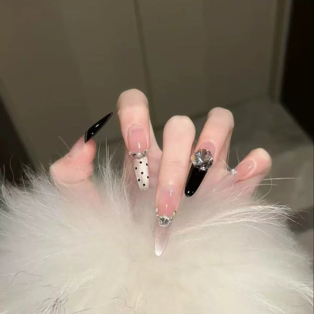 爆闪秋冬气质高级波点黑色猫眼美甲千金法式香槟纯手工显白穿戴甲
