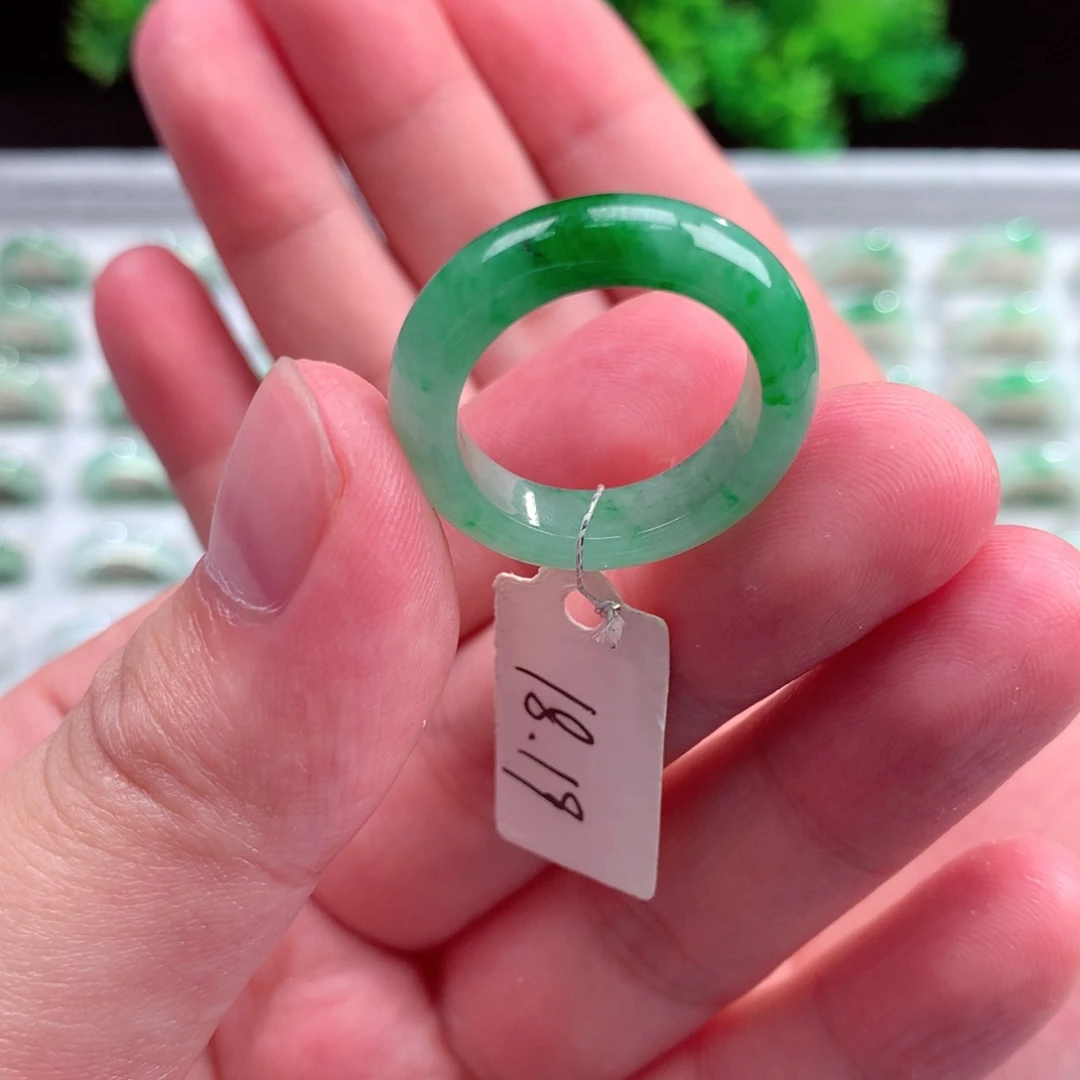 未镶嵌戒指翡翠天然