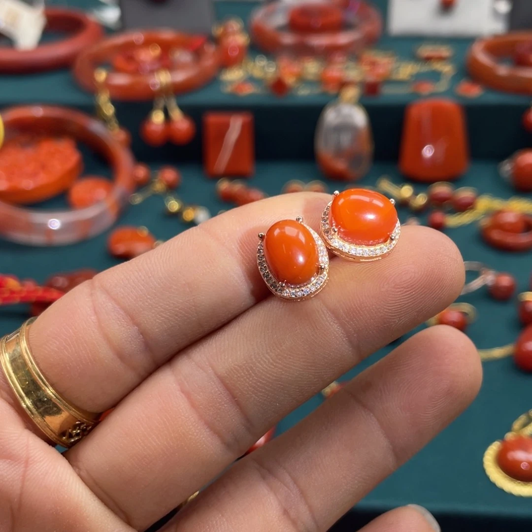 南红玛瑙川料柿子红南红耳钉10*8银S925镀金镶嵌