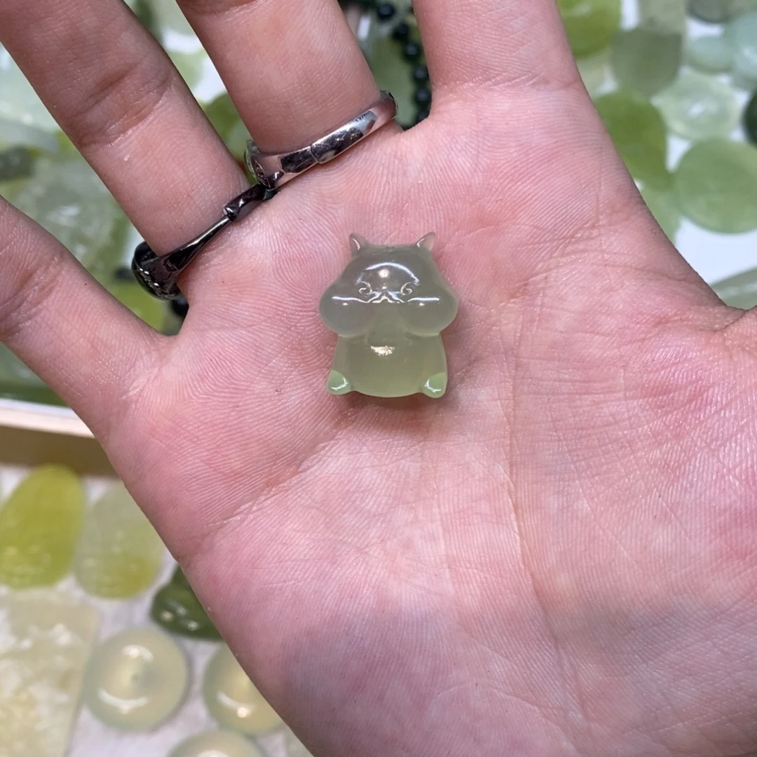 岫玉未镶嵌吊坠(不含链)