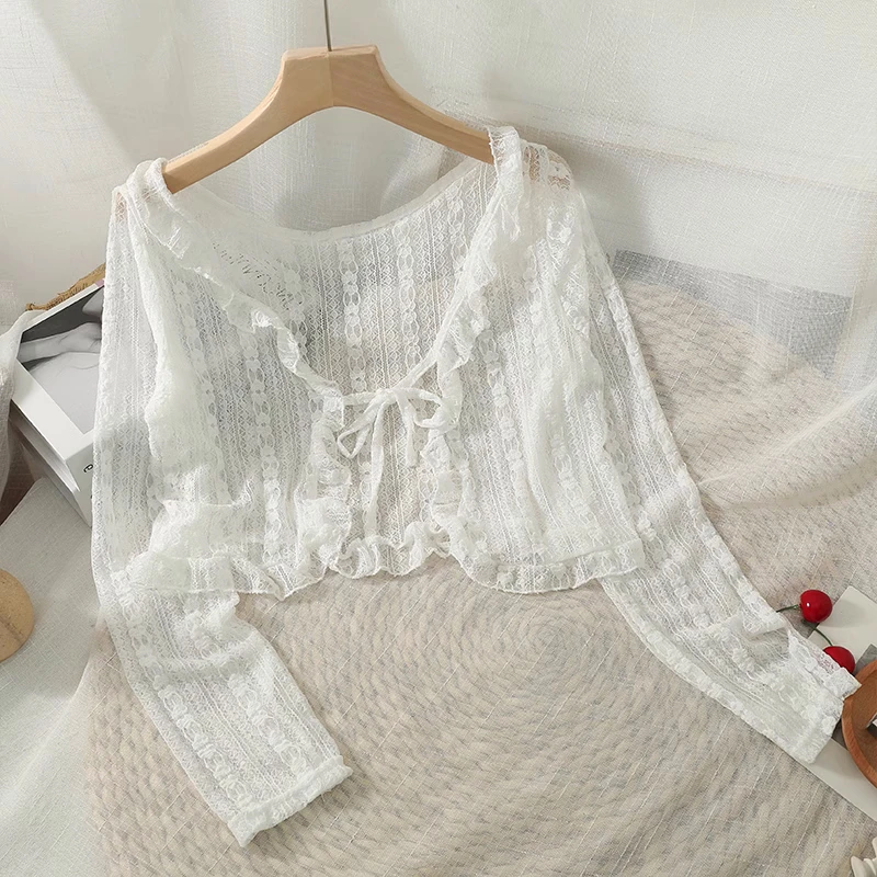 开衫仙女薄款外搭坎肩短款薄纱镂空蕾丝小披肩夏季配吊带裙子