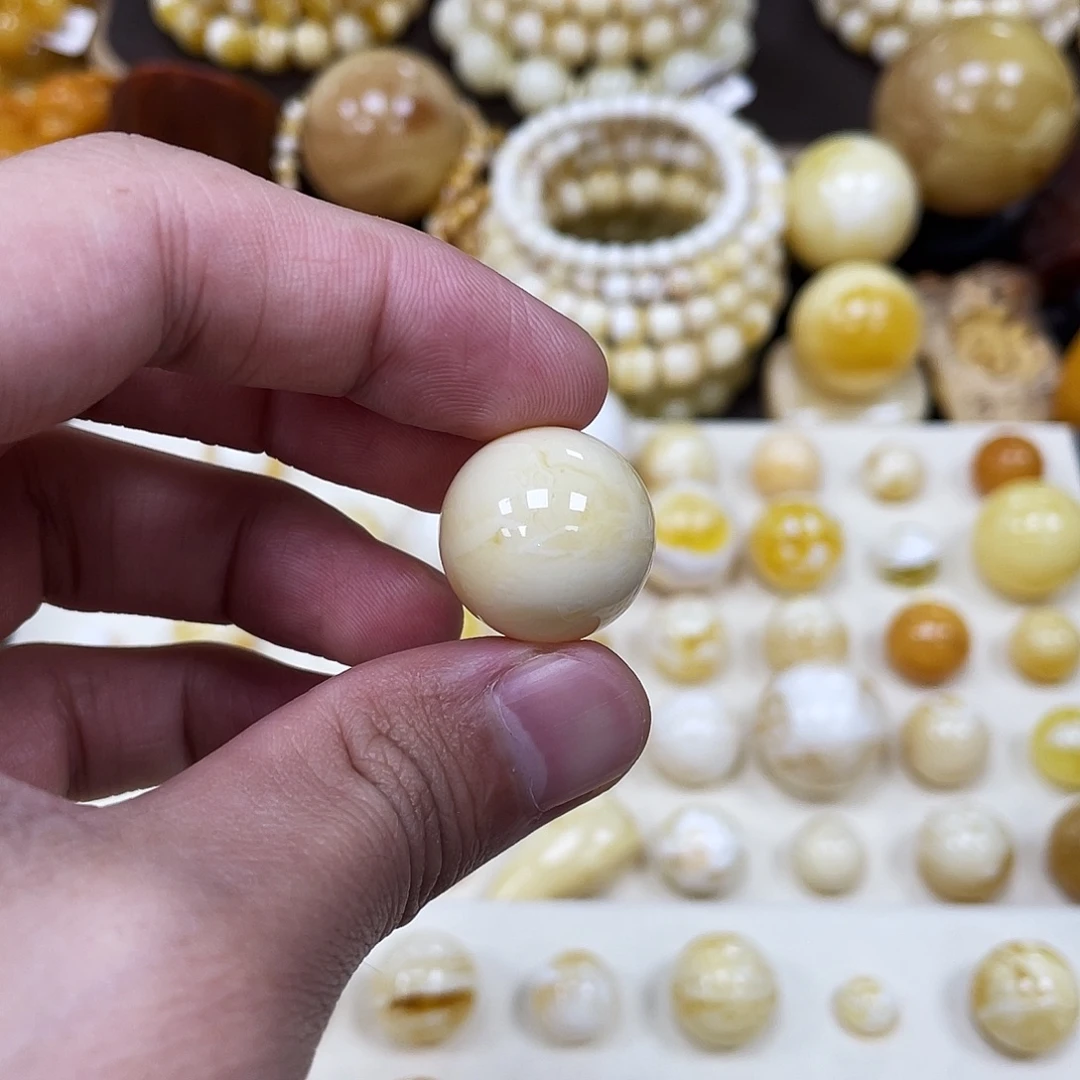 蜜蜡未镶嵌珠宝奇石19.6mm【浓白妖花奶瓷白】圆珠