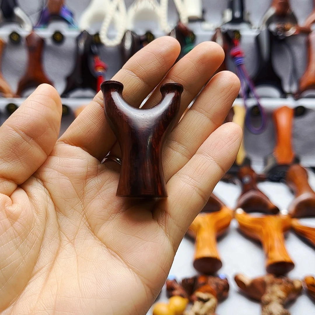 麻***雀香榧木小叶紫檀弹弓挂件